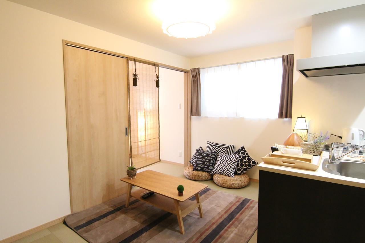 Universal Hotel Nishikujo Osaka Buitenkant foto